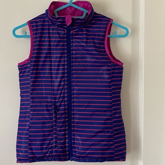 Girls reversible puffer vest - Picture 5 of 7